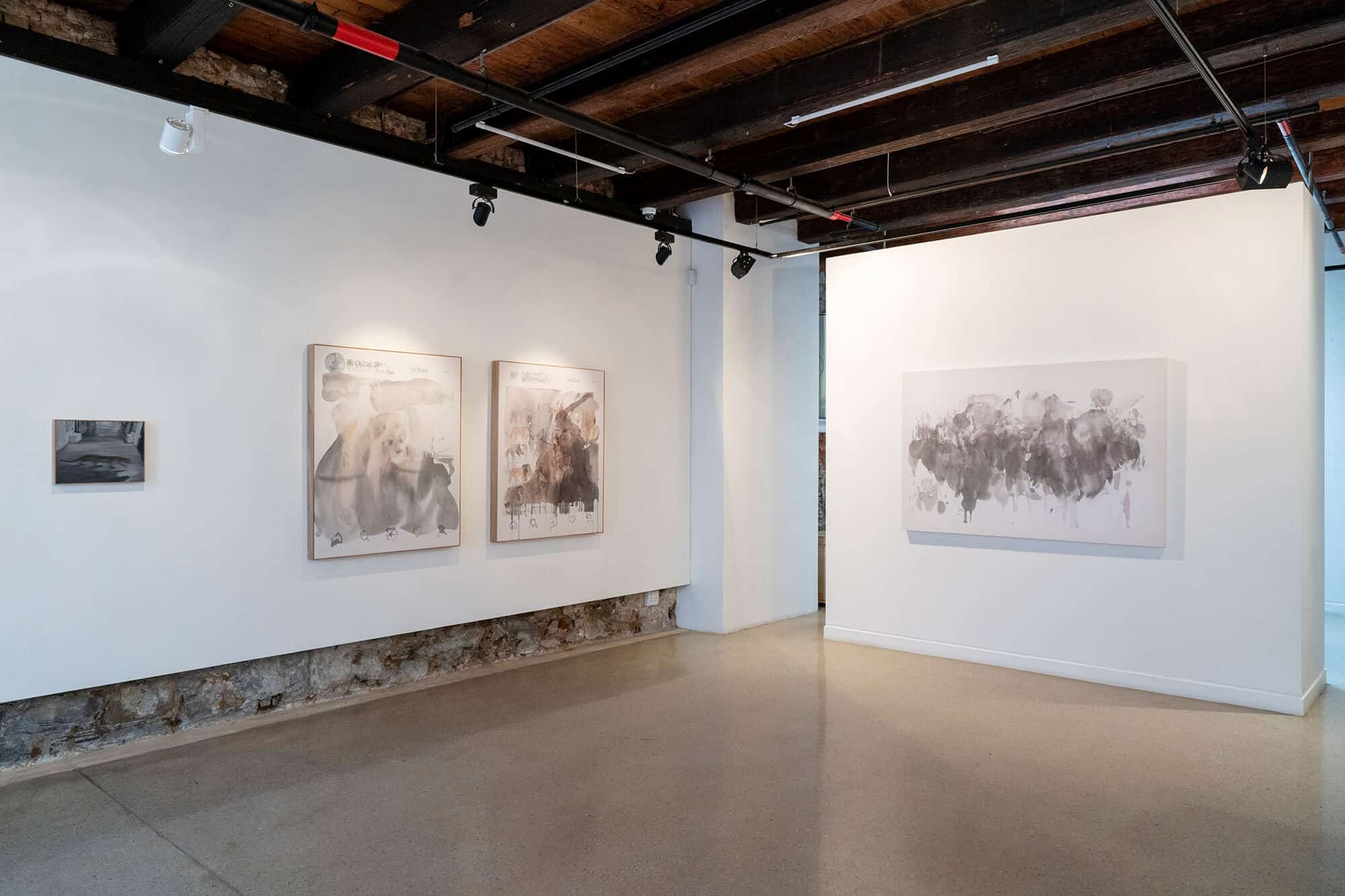 Installation shot of 'Afterimage' at SMITH. Courtesy of SMITH.